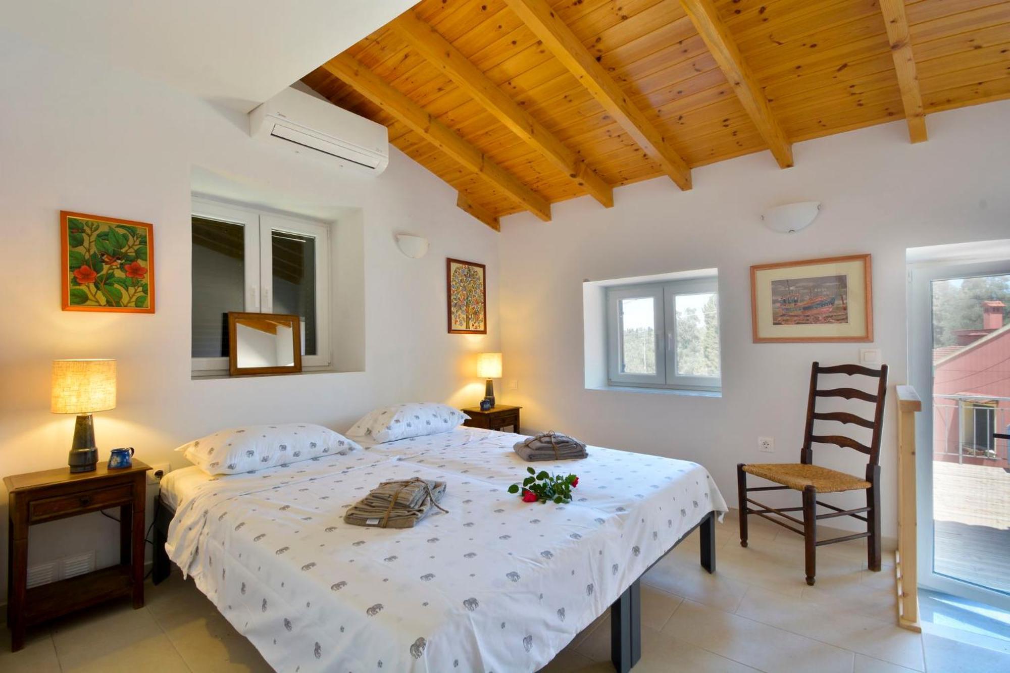 Villa Papaspiros Kouramades Exterior photo